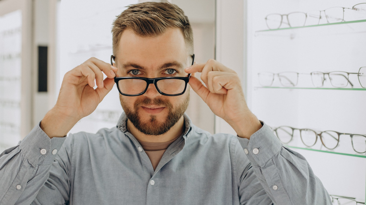 Porteurs de lunettes et sport : pourquoi c&rsquo;est si compliqué ?